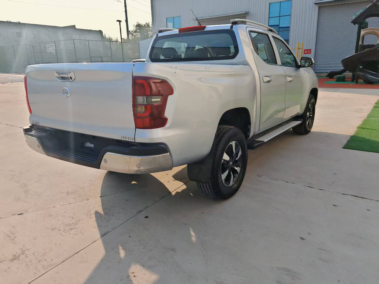 Changan  - Pick-up, Carrinha cabine dupla: foto 4 Changan  - Pick-up, Carrinha cabine dupla: foto 4