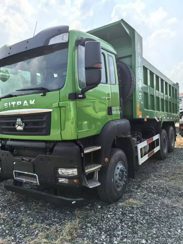 HOWO HOWO 6*6 dump truck - Camião basculante: foto 2 HOWO HOWO 6*6 dump truck - Camião basculante: foto 2