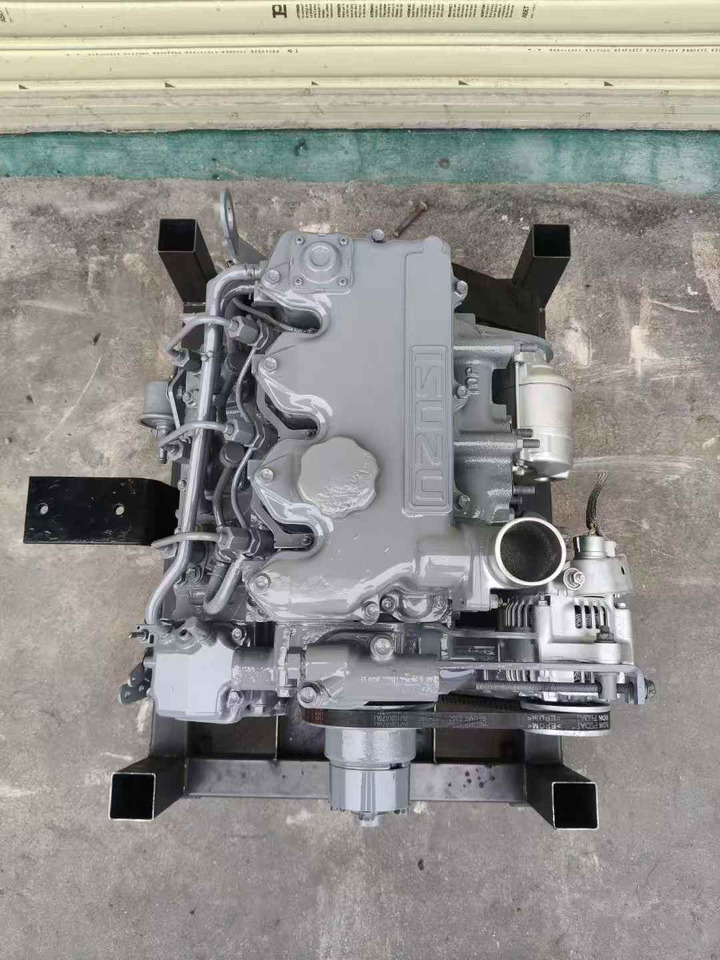 ISUZU 3LB1 - Motor por Escavadeira: foto 2 ISUZU 3LB1 - Motor por Escavadeira: foto 2