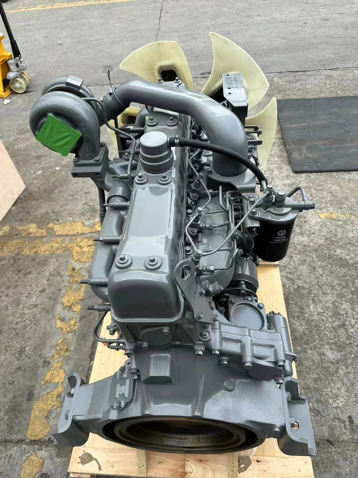 ISUZU 6SD1 - Motor por Escavadeira: foto 1 ISUZU 6SD1 - Motor por Escavadeira: foto 1