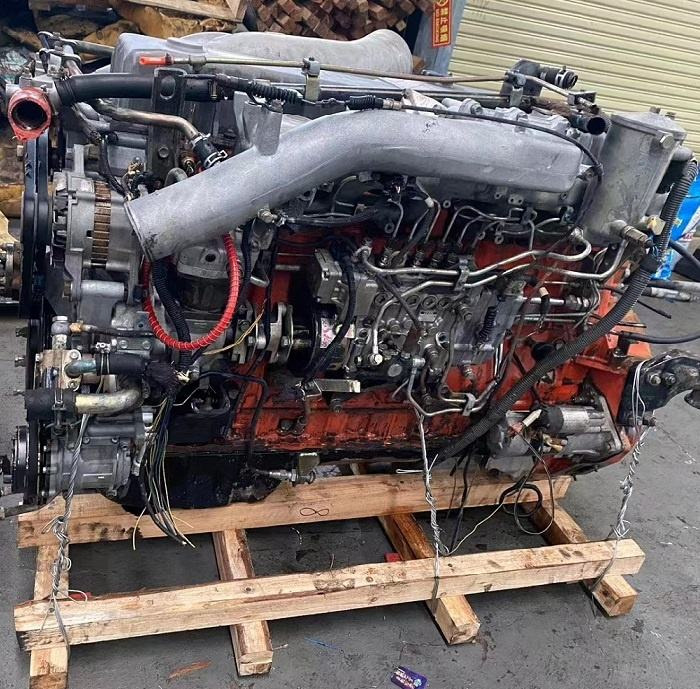 ISUZU 6WF1 - Motor por Autobomba de betão: foto 1 ISUZU 6WF1 - Motor por Autobomba de betão: foto 1