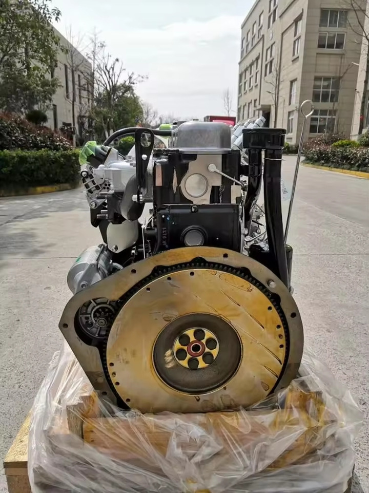 ISUZU C240 - Motor por Máquina de construção: foto 5 ISUZU C240 - Motor por Máquina de construção: foto 5