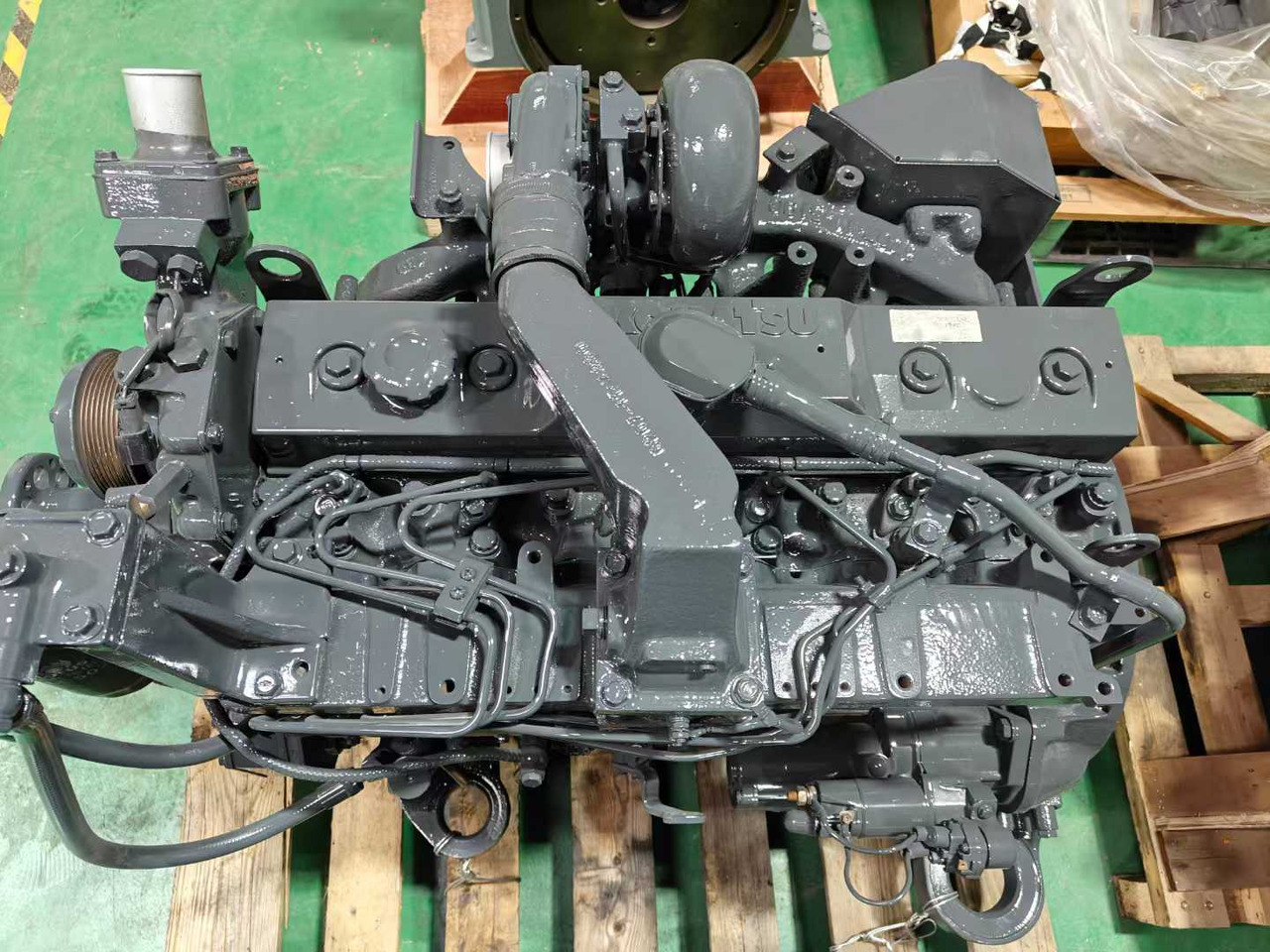 KOMATSU 6D95 - Motor por Escavadeira: foto 2 KOMATSU 6D95 - Motor por Escavadeira: foto 2