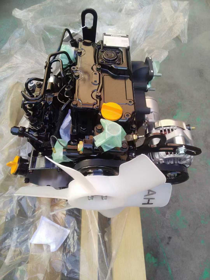YANMAR 3TNV70 - Motor por Escavadeira: foto 3 YANMAR 3TNV70 - Motor por Escavadeira: foto 3