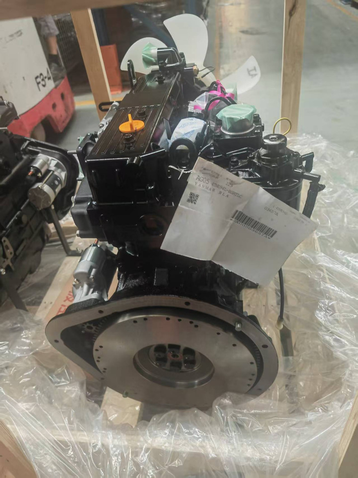 YANMAR 4TNE94 - Motor por Empilhadeira: foto 1 YANMAR 4TNE94 - Motor por Empilhadeira: foto 1