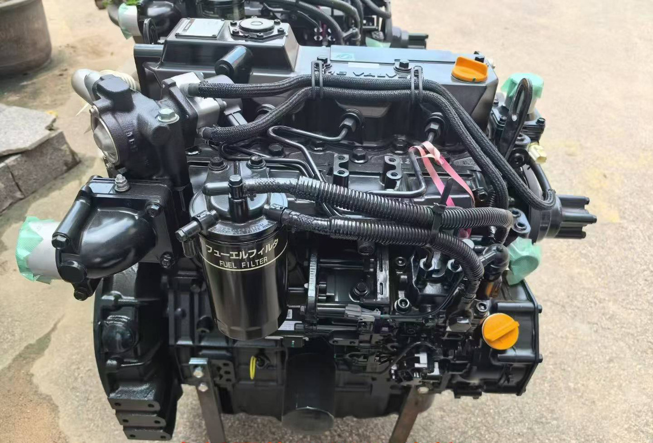 YANMAR 4TNV98 - Motor por Escavadeira: foto 4 YANMAR 4TNV98 - Motor por Escavadeira: foto 4