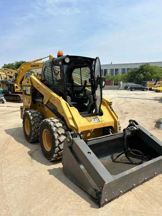 90% New Front Loader Tractor CAT 246D Skid Steer Loader / Used Cat 226B 246C 246d Mini Skid Steer Loader in Stock - Mini pá carregadora: foto 4 90% New Front Loader Tractor CAT 246D Skid Steer Loader / Used Cat 226B 246C 246d Mini Skid Steer Loader in Stock - Mini pá carregadora: foto 4