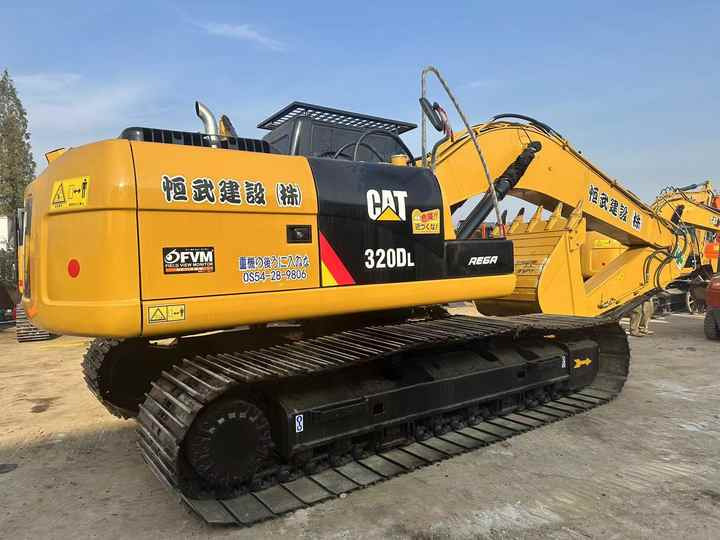 95% New Well Maintained Low Working Hours Used Excavator CAT320D CAT320d Used Excavator for Sale at the Lowest Price - Escavadora de rastos: foto 2 95% New Well Maintained Low Working Hours Used Excavator CAT320D CAT320d Used Excavator for Sale at the Lowest Price - Escavadora de rastos: foto 2