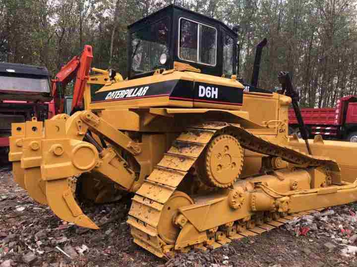 CAT High Quality Used Machinery , Original D6h Cat Bulldozer , Winch Attached Cat Bulldozer - Buldôzer: foto 5 CAT High Quality Used Machinery , Original D6h Cat Bulldozer , Winch Attached Cat Bulldozer - Buldôzer: foto 5