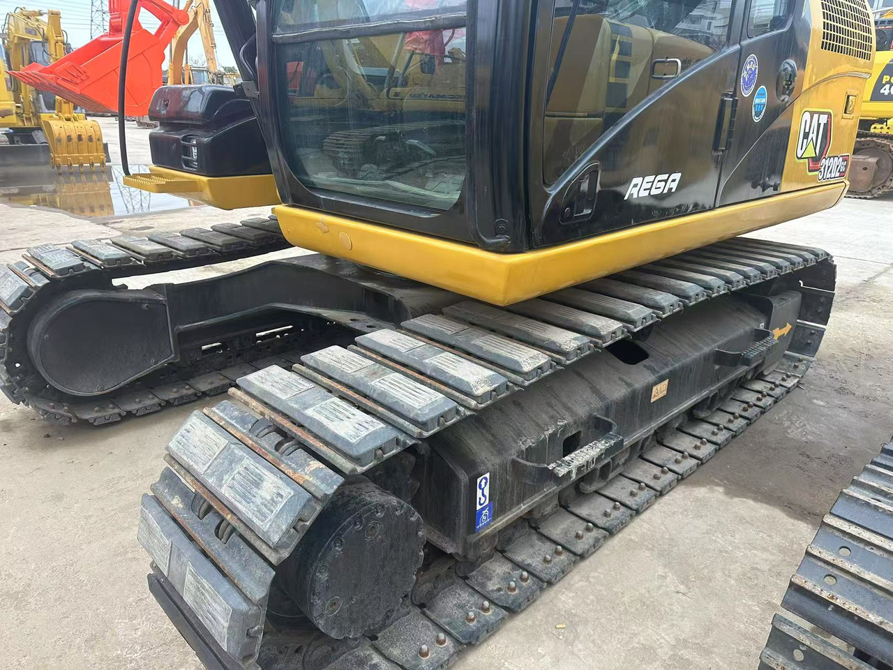 CATERPILLAR Second hand CAT Excavator 312D2 Hotsale - Escavadora de rastos: foto 3 CATERPILLAR Second hand CAT Excavator 312D2 Hotsale - Escavadora de rastos: foto 3