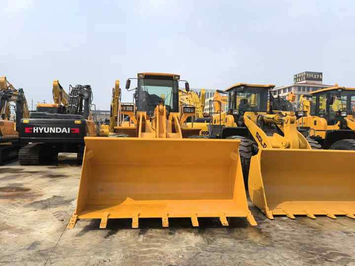 Pá carregadora de rodas China Famous Brand LiuGong Medium-sized Wheel Loader LiuGong 856N Loader for Earthmoving, Mining, Construction for Sale: foto 6