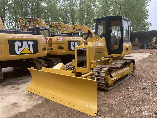 Good Condition Cat Hot Sale Bulldozer D5h D5g D5k D5m D5n D6h D6k D6m D7h D7g D7m - Buldôzer: foto 5 Good Condition Cat Hot Sale Bulldozer D5h D5g D5k D5m D5n D6h D6k D6m D7h D7g D7m - Buldôzer: foto 5