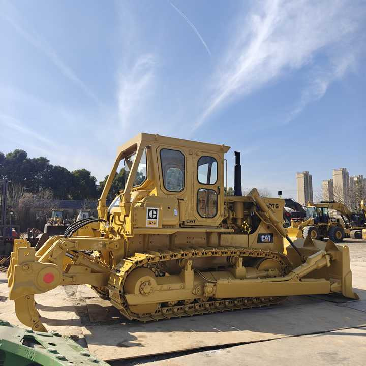 Good Condition Caterpillar CATD7G Original Japan Used Crawler Dozer Used CAT D6 D7 D10 Second Hand Bulldozers for Sale - Buldôzer: foto 2 Good Condition Caterpillar CATD7G Original Japan Used Crawler Dozer Used CAT D6 D7 D10 Second Hand Bulldozers for Sale - Buldôzer: foto 2