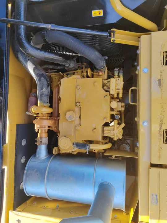 Good Condition Used Excavator Machine Caterpillar 315D Crawler CAT 15ton Used Excavator for Sale CAT 315 Excavators - Escavadora de rastos: foto 4 Good Condition Used Excavator Machine Caterpillar 315D Crawler CAT 15ton Used Excavator for Sale CAT 315 Excavators - Escavadora de rastos: foto 4