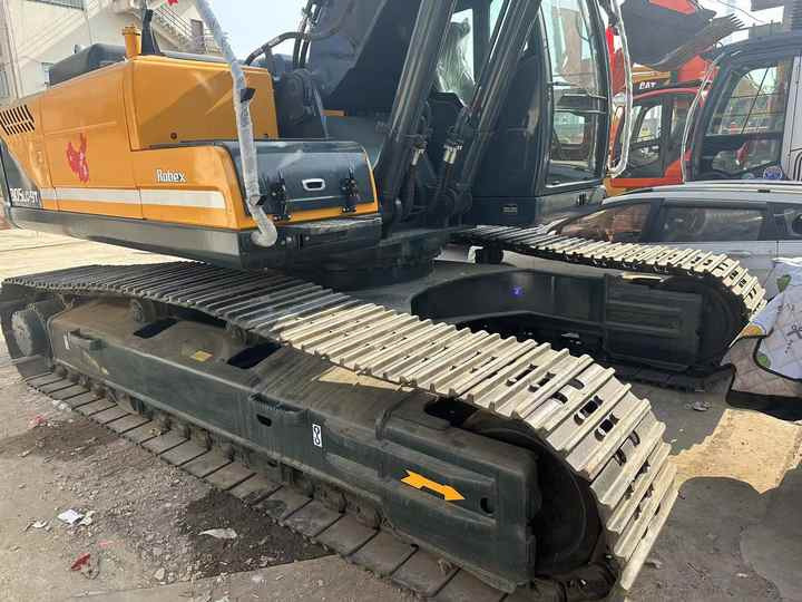 Heavy-Duty Hyundai 305 Excavator for Mining & Construction - Well-Maintained, Warranty Included - Escavadora de rastos: foto 3 Heavy-Duty Hyundai 305 Excavator for Mining & Construction - Well-Maintained, Warranty Included - Escavadora de rastos: foto 3