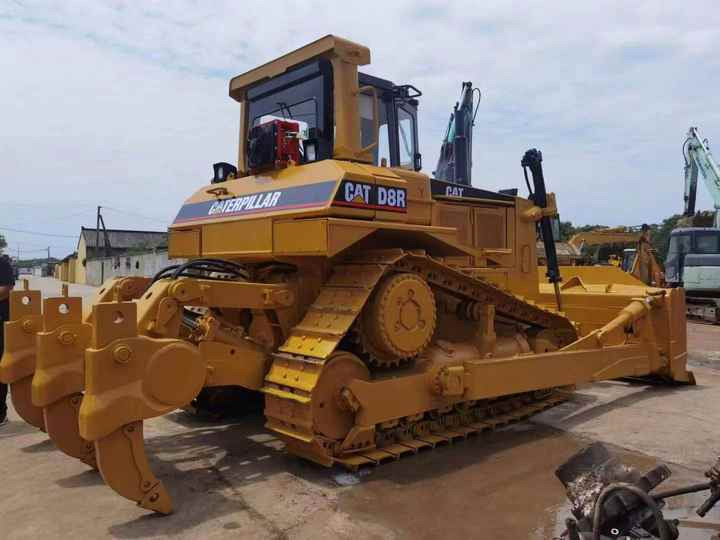 Hot Sale Used Original Japan Cat D8r Bulldozer/Big Dozer D 8 D7 Used D7r Bulldozer - Buldôzer: foto 3 Hot Sale Used Original Japan Cat D8r Bulldozer/Big Dozer D 8 D7 Used D7r Bulldozer - Buldôzer: foto 3
