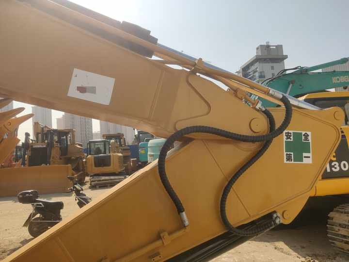 Hot Selling High Quality Used Excavator CAT 330D Hydraulic Excavator in Stock - Escavadeira: foto 5 Hot Selling High Quality Used Excavator CAT 330D Hydraulic Excavator in Stock - Escavadeira: foto 5