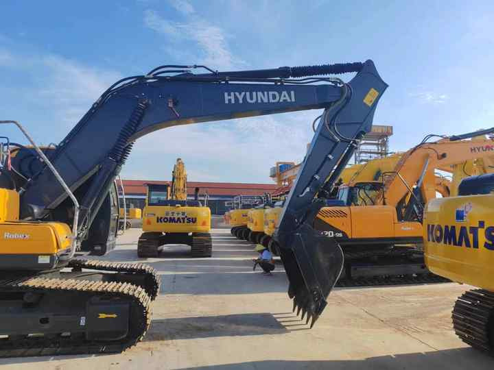 Hyundai 210lc-9 Excavator for Mining & Construction | Price Negotiable, Global Shipping - Escavadora de rastos: foto 2 Hyundai 210lc-9 Excavator for Mining & Construction | Price Negotiable, Global Shipping - Escavadora de rastos: foto 2