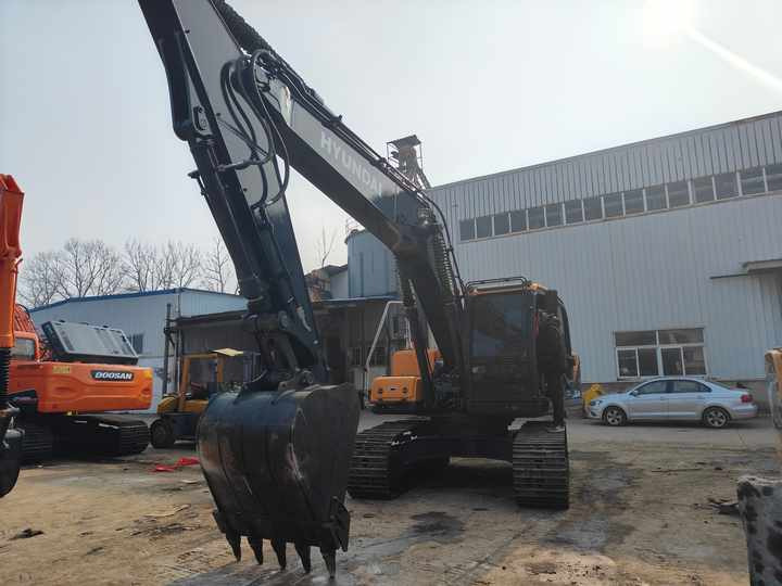 Hyundai 220LC-9S Used Excavator for Mining & Construction | Price Negotiable, Global Shipping - Escavadora de rastos: foto 4 Hyundai 220LC-9S Used Excavator for Mining & Construction | Price Negotiable, Global Shipping - Escavadora de rastos: foto 4
