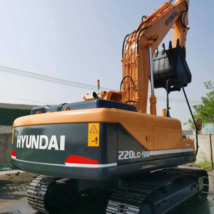 Hyundai Digger 220lc-9s Second Hand Korea Made High Performance Machine Hyundai Excavator for Sale - Escavadora de rastos: foto 5 Hyundai Digger 220lc-9s Second Hand Korea Made High Performance Machine Hyundai Excavator for Sale - Escavadora de rastos: foto 5