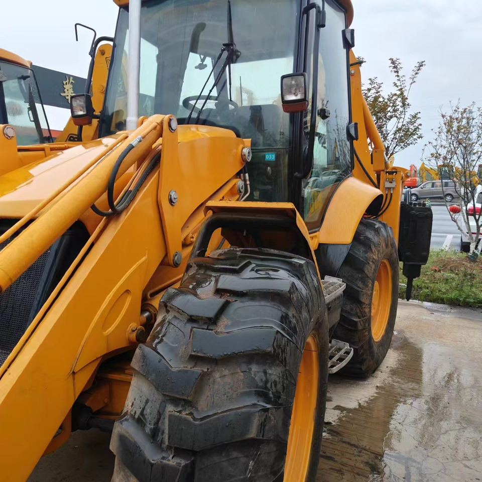 JCB used backhoe JCB4CX high quality - Retroescavadeira: foto 4 JCB used backhoe JCB4CX high quality - Retroescavadeira: foto 4
