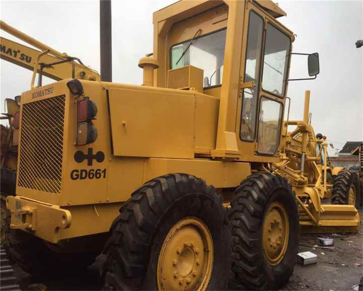 Japan Original Used Komatsu GD661A-1 Motor Grader GD661 in Condition - Motoniveladora: foto 4 Japan Original Used Komatsu GD661A-1 Motor Grader GD661 in Condition - Motoniveladora: foto 4