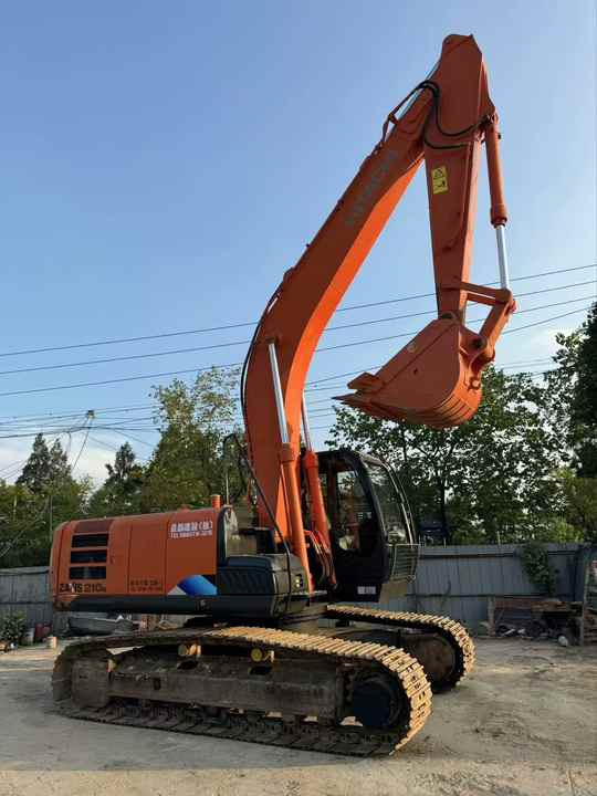 Japanese Original Hitachi 210 Outdoor Crawler Type Second-hand Excavator - Escavadora de rastos: foto 4 Japanese Original Hitachi 210 Outdoor Crawler Type Second-hand Excavator - Escavadora de rastos: foto 4