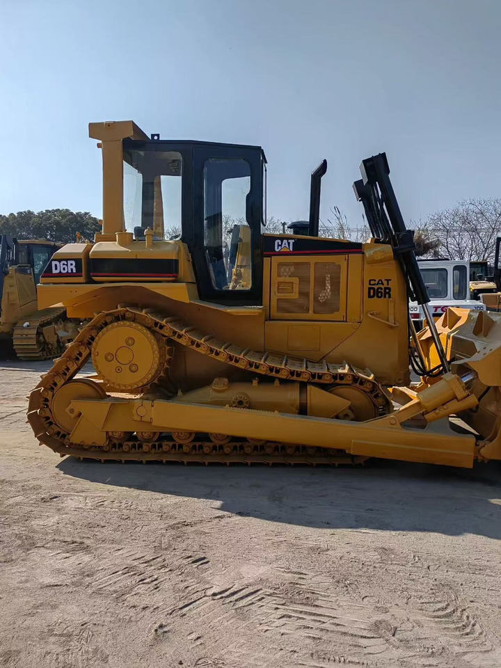CAT Used Bulldozer D6R High Quality - Máquina de construção: foto 4 CAT Used Bulldozer D6R High Quality - Máquina de construção: foto 4