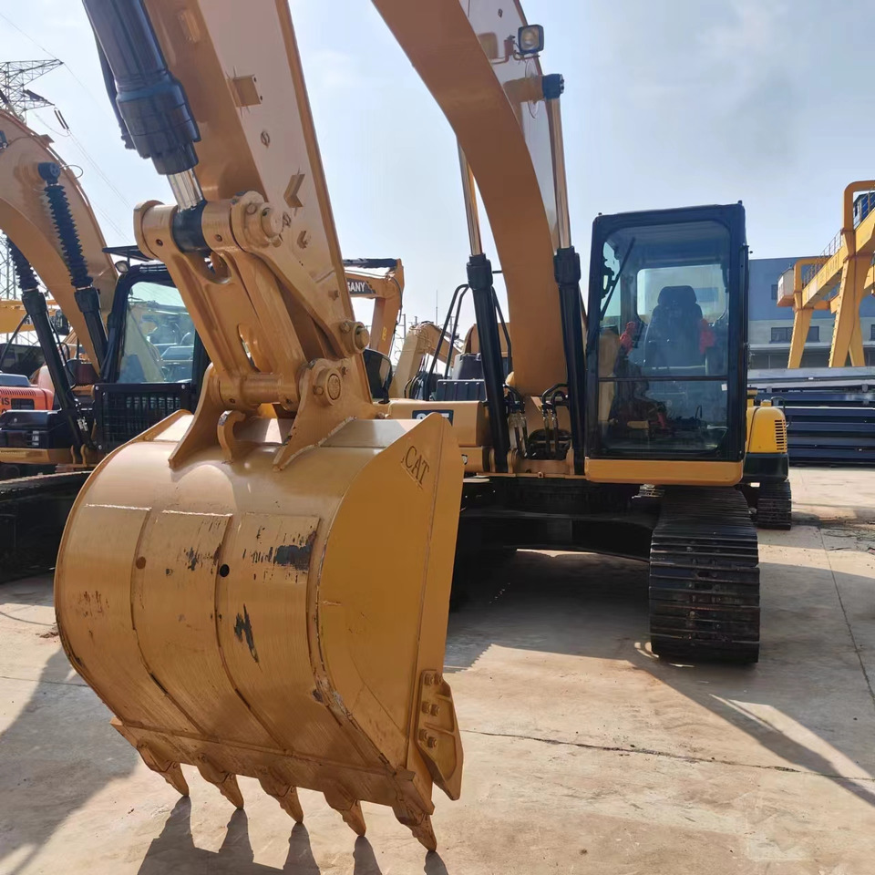 CATERPILLAR Used CAT 320GC Excavator Hotsale - Máquina de construção: foto 1 CATERPILLAR Used CAT 320GC Excavator Hotsale - Máquina de construção: foto 1