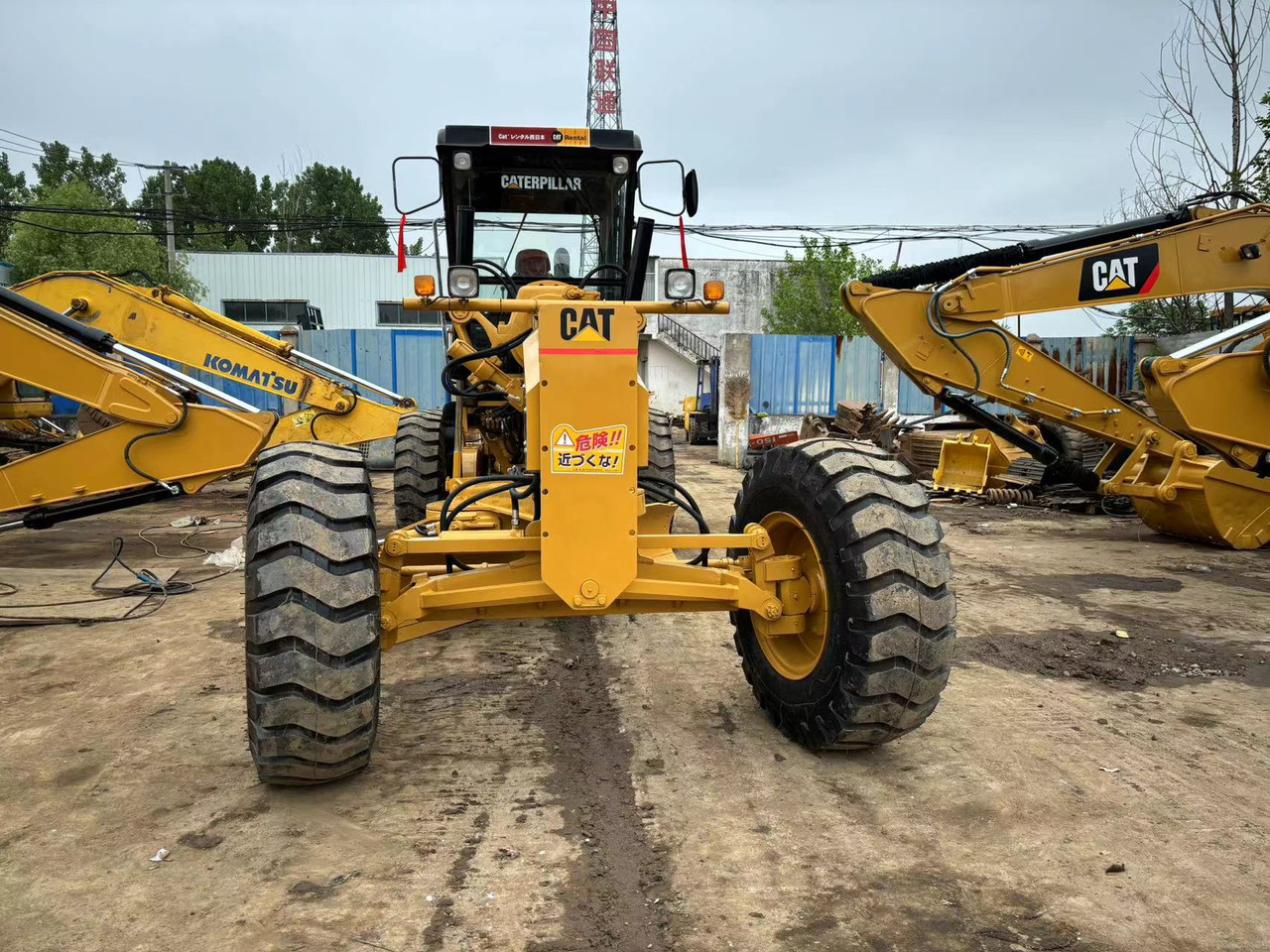 CATERPILLAR Used Grader 140K High Quality Hotsale - Máquina de construção: foto 2 CATERPILLAR Used Grader 140K High Quality Hotsale - Máquina de construção: foto 2