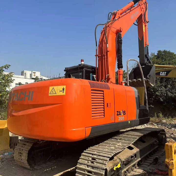 Original Japan Hitachi ZX200-3 Excavator Hitachi Excavator in Low Price for Hot Sale - Escavadora de rastos: foto 2 Original Japan Hitachi ZX200-3 Excavator Hitachi Excavator in Low Price for Hot Sale - Escavadora de rastos: foto 2