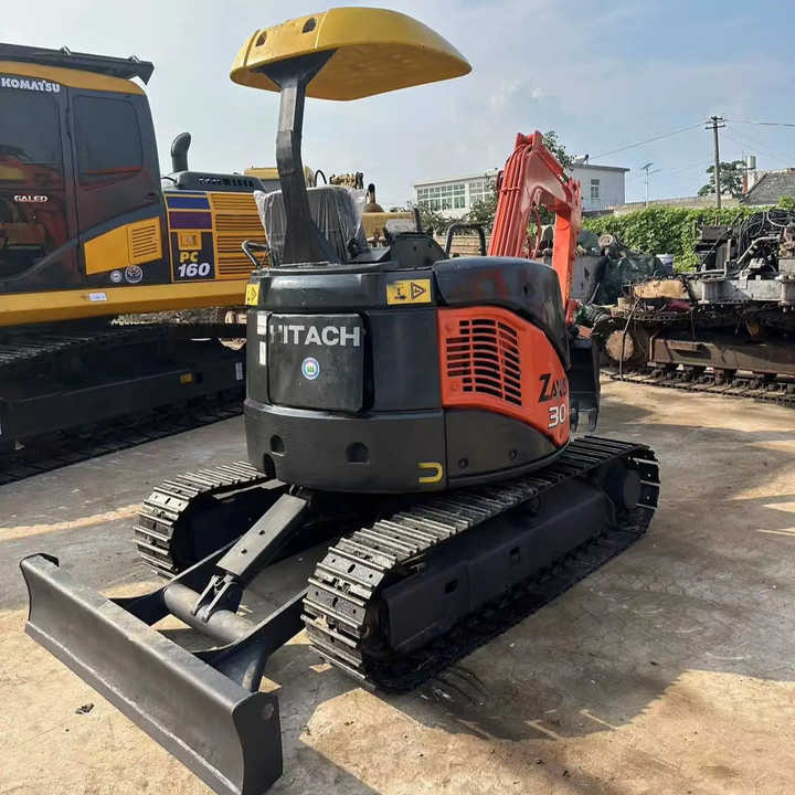 Original Japan Hitachi ZX30 Excavator Hitachi Excavator in Low Price for Hot Sale - Escavadora de rastos: foto 3 Original Japan Hitachi ZX30 Excavator Hitachi Excavator in Low Price for Hot Sale - Escavadora de rastos: foto 3