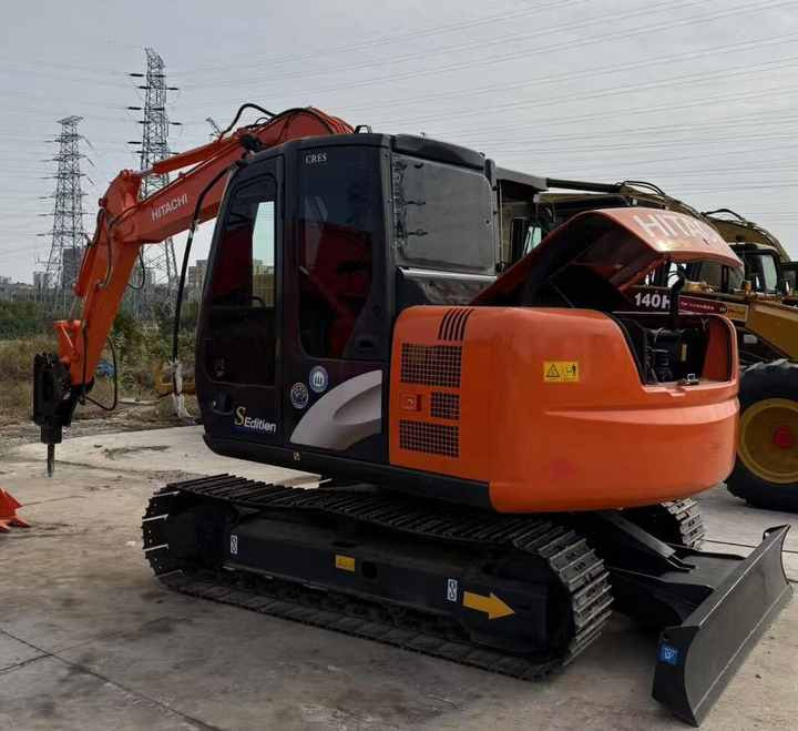 Original Japan Hitachi ZX60 Excavator Hitachi Excavator in Low Price for Hot Sale - Escavadora de rastos: foto 3 Original Japan Hitachi ZX60 Excavator Hitachi Excavator in Low Price for Hot Sale - Escavadora de rastos: foto 3