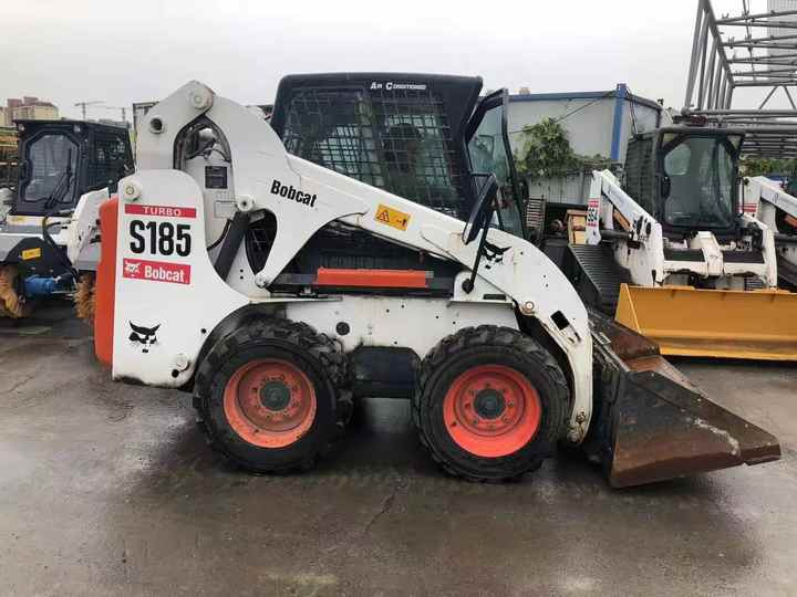 Used BobCat Bob Cat S185 Used Mini Skid Steer Wheel Loader Multifunctional Track Loaders Bobcat - Mini pá carregadora: foto 4 Used BobCat Bob Cat S185 Used Mini Skid Steer Wheel Loader Multifunctional Track Loaders Bobcat - Mini pá carregadora: foto 4