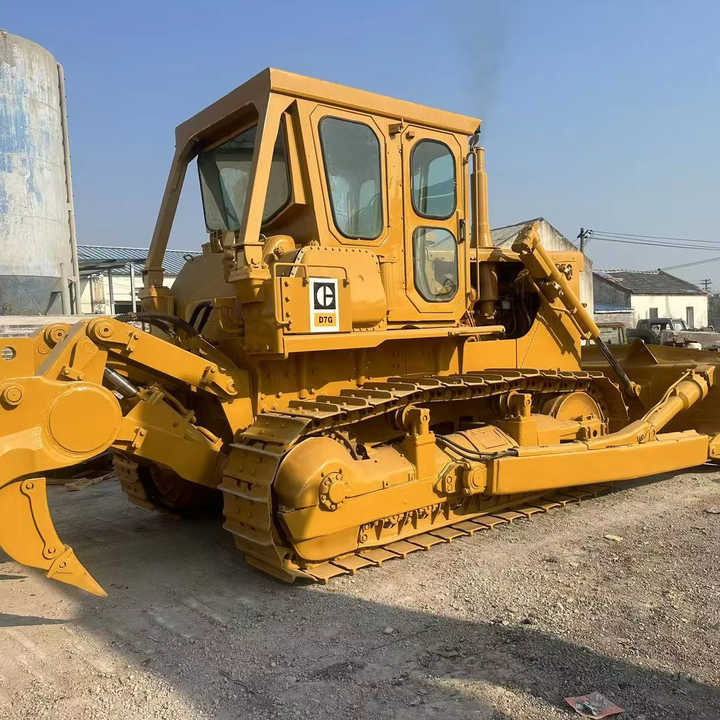 Used Cat D7G New Model Bulldozer Second Hand Machine Popular Brand Caterpillar Crawler Bulldozer Hydraulic Machinery - Buldôzer: foto 1 Used Cat D7G New Model Bulldozer Second Hand Machine Popular Brand Caterpillar Crawler Bulldozer Hydraulic Machinery - Buldôzer: foto 1