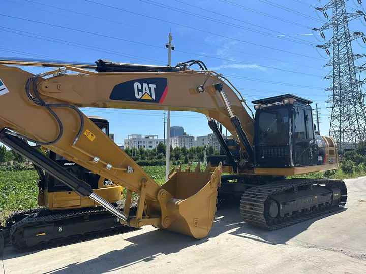 Used Caterpillar 330D2L Crawler Excavator Foe Sale Cat315 320 330 336 349 Excavator - Escavadeira: foto 2 Used Caterpillar 330D2L Crawler Excavator Foe Sale Cat315 320 330 336 349 Excavator - Escavadeira: foto 2