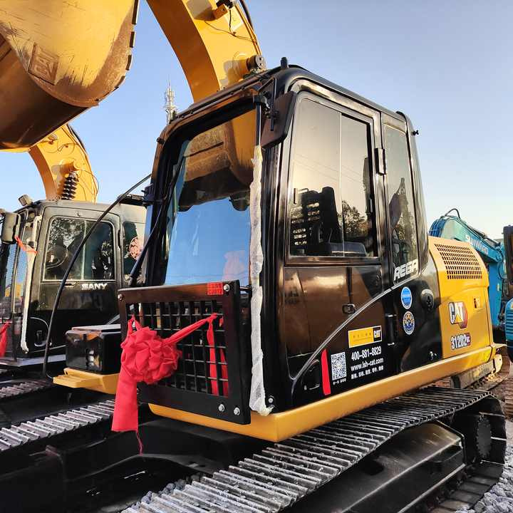 Used Crawler Caterpillar 312D Excavator with Good Condition for Sale - Escavadora de rastos: foto 2 Used Crawler Caterpillar 312D Excavator with Good Condition for Sale - Escavadora de rastos: foto 2