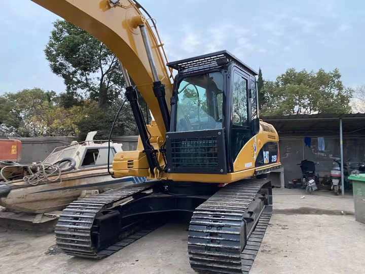 Used Crawler Caterpillar 315DL Excavator with Good Performance Hot Sale Used Engineering & Construction Machinery - Escavadeira: foto 4 Used Crawler Caterpillar 315DL Excavator with Good Performance Hot Sale Used Engineering & Construction Machinery - Escavadeira: foto 4