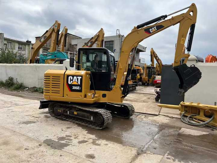 Used Digger CAT 306E Construction Machinery Construction Digger Used CAT 306E Cheap Excavator - Escavadora de rastos: foto 3 Used Digger CAT 306E Construction Machinery Construction Digger Used CAT 306E Cheap Excavator - Escavadora de rastos: foto 3