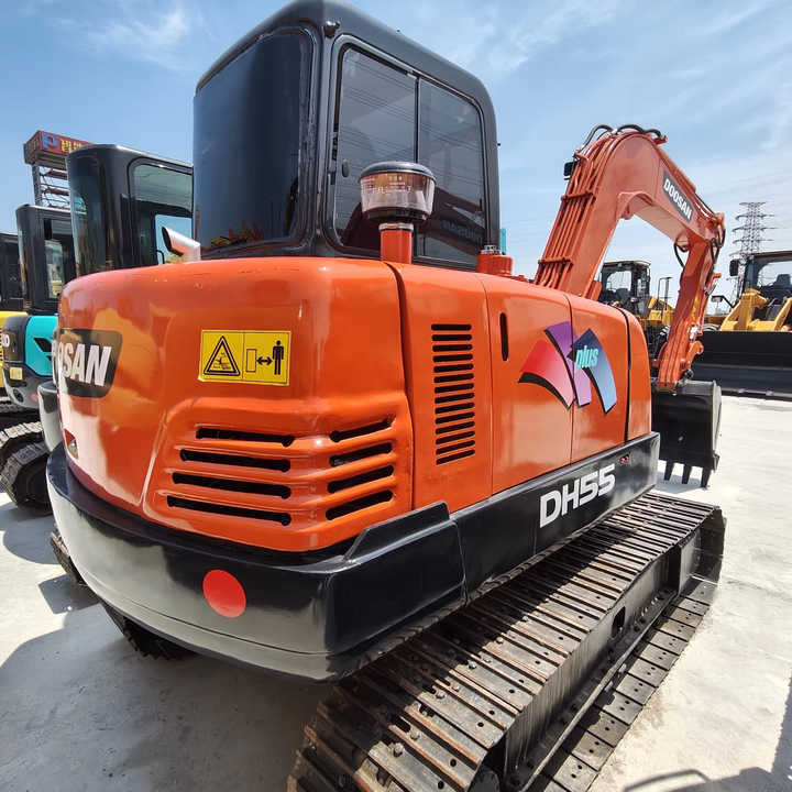 Escavadora de rastos Used Digger Doosan Dh55 Construction Machinery Construction Digger Used Doosan Dh55 Cheap Excavator: foto 1