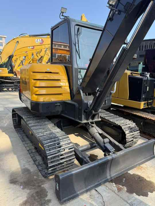 Used Digger VOLVO EC60D Construction Machinery Construction Digger Used VOLVO EC60D Cheap Excavator - Mini escavadeira: foto 5 Used Digger VOLVO EC60D Construction Machinery Construction Digger Used VOLVO EC60D Cheap Excavator - Mini escavadeira: foto 5