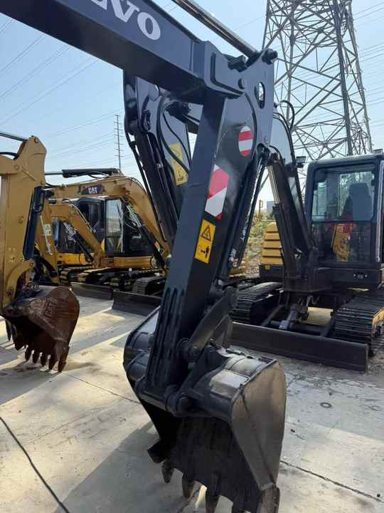 Used Digger VOLVO EC60D Construction Machinery Construction Digger Used VOLVO EC60D Cheap Excavator - Mini escavadeira: foto 4 Used Digger VOLVO EC60D Construction Machinery Construction Digger Used VOLVO EC60D Cheap Excavator - Mini escavadeira: foto 4