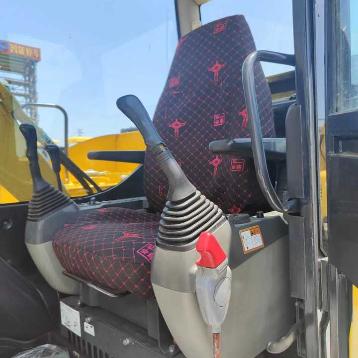 Used Excavator KOMATSU PC70-8 Construction Machinery Excavator PC70-8 PC60 PC70 Excavators for Sale at Negotiable Price - Escavadeira: foto 5 Used Excavator KOMATSU PC70-8 Construction Machinery Excavator PC70-8 PC60 PC70 Excavators for Sale at Negotiable Price - Escavadeira: foto 5