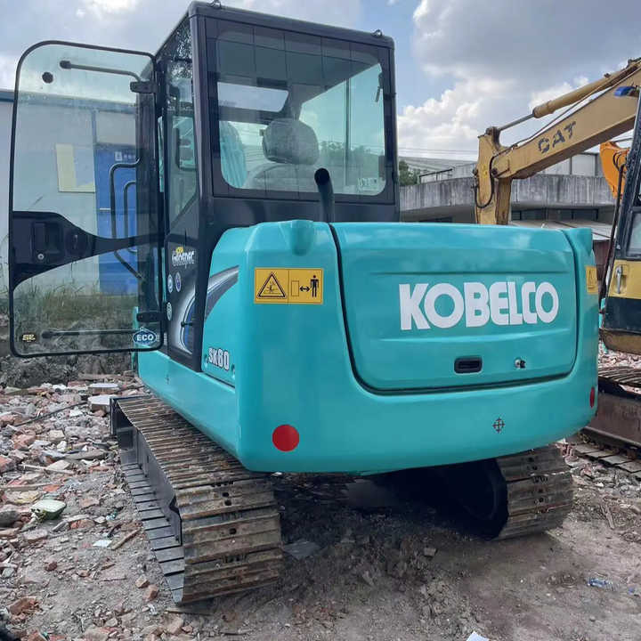 Used High-quality Original Japan Kobelco SK60 Crawler Excavator in Hefei - Escavadeira: foto 2 Used High-quality Original Japan Kobelco SK60 Crawler Excavator in Hefei - Escavadeira: foto 2