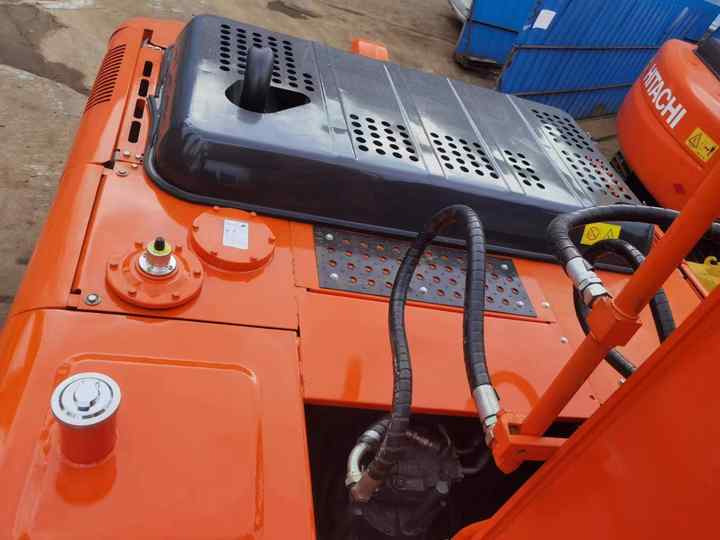 Used Hitachi ZX200-3G Excavator for Sale - Low Hours, Full Documentation, 2-Year Warranty - Escavadora de rastos: foto 3 Used Hitachi ZX200-3G Excavator for Sale - Low Hours, Full Documentation, 2-Year Warranty - Escavadora de rastos: foto 3