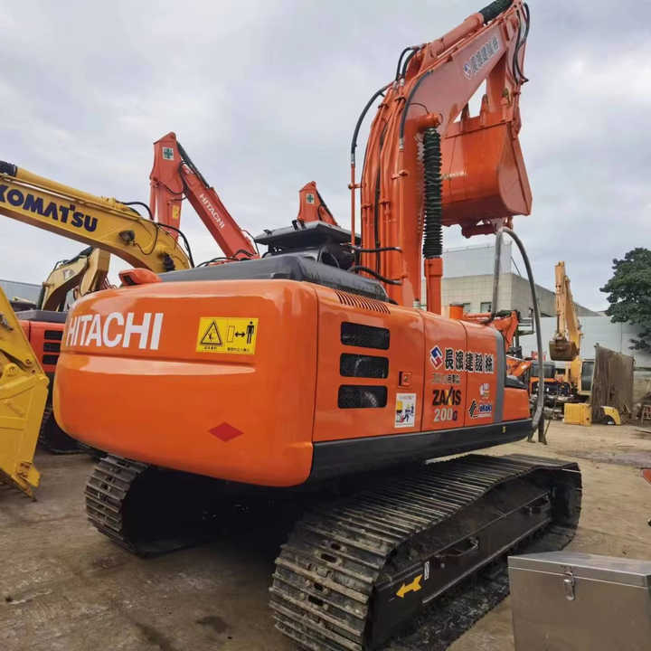 Used Hitachi ZX200-3G Excavator for Sale - Low Hours, Full Documentation, 2-Year Warranty - Escavadora de rastos: foto 1 Used Hitachi ZX200-3G Excavator for Sale - Low Hours, Full Documentation, 2-Year Warranty - Escavadora de rastos: foto 1