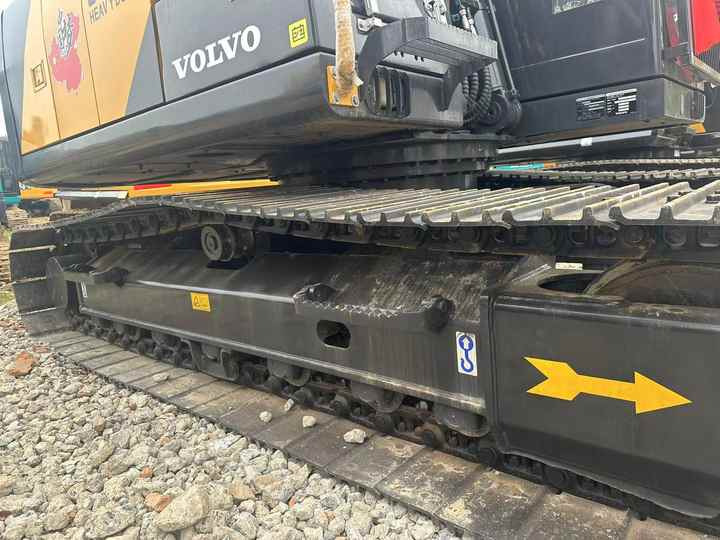 Used Original Volvo EC140 Excavator on Sale - Escavadeira: foto 4 Used Original Volvo EC140 Excavator on Sale - Escavadeira: foto 4