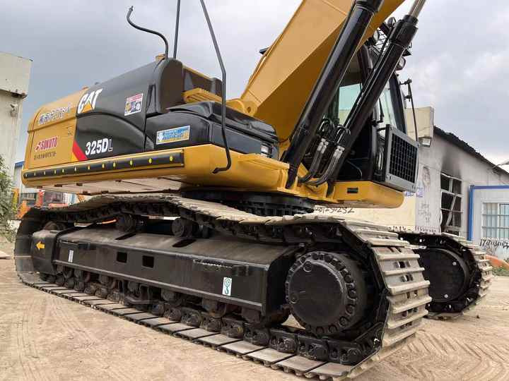 Used Second-hand CAT 325DL Crawler Excavator - Escavadora de rastos: foto 3 Used Second-hand CAT 325DL Crawler Excavator - Escavadora de rastos: foto 3