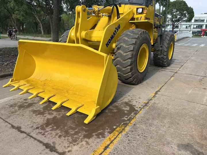 Pá carregadora de rodas Used komatsu Wa320-3 Wheel Loader Second Hand Machine Popular Brand komatsu Hydraulic Machinery: foto 6