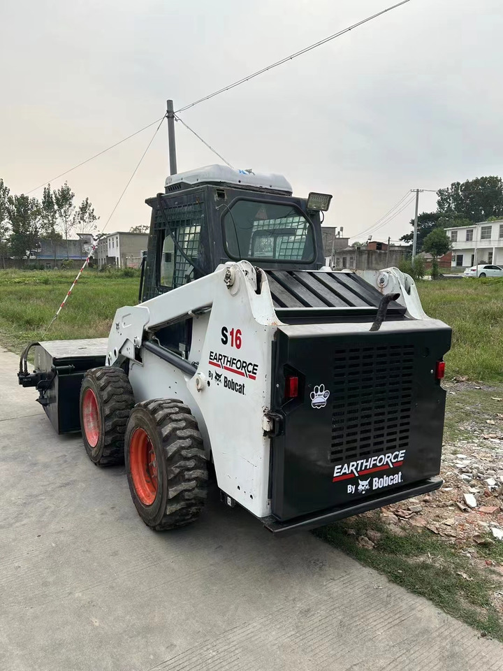 BOBCAT S16 - Mini pá carregadora: foto 5 BOBCAT S16 - Mini pá carregadora: foto 5